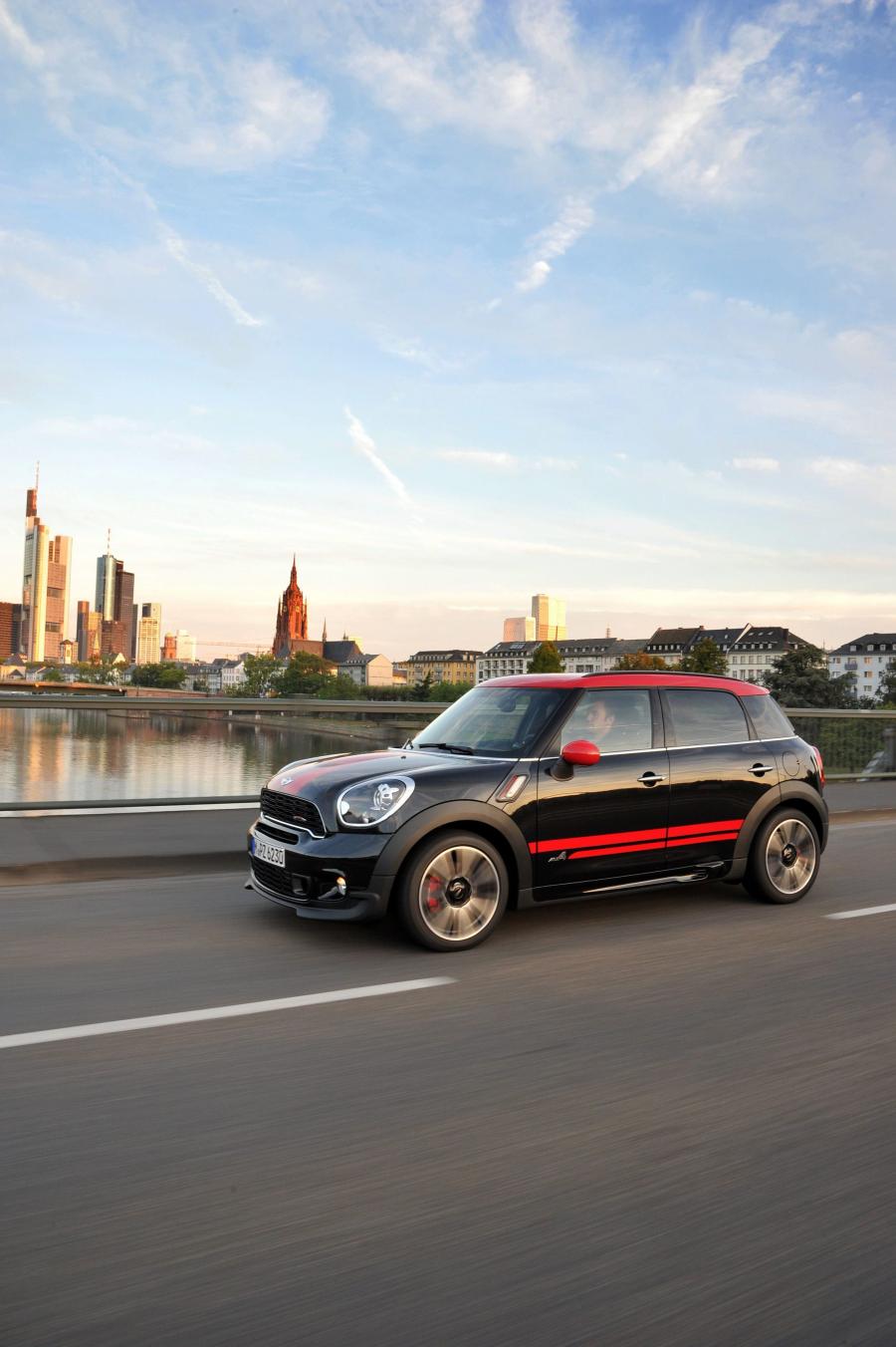  Mini Countryman JCW 2012 года  (фото 91 из 211)